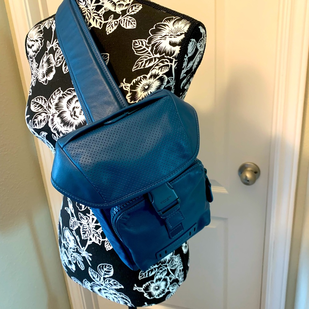 Coach Ranger Mini Pack gunmetal/reef blue